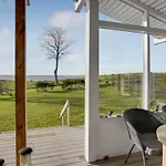 Amazing In With Kitchen