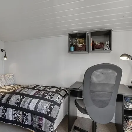 Amazing In With Kitchen 펜션