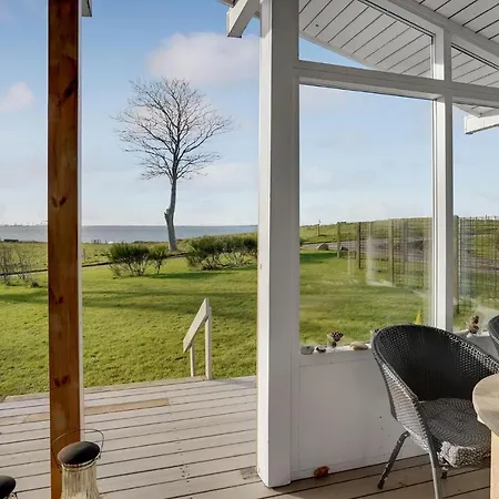 Amazing In With Kitchen